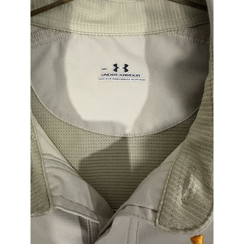 UNDER ARMOUR FISHING SHIRT MENS SMALL BEIGE LIGHTWEIGHT VENTED - Picture 3 of 7
